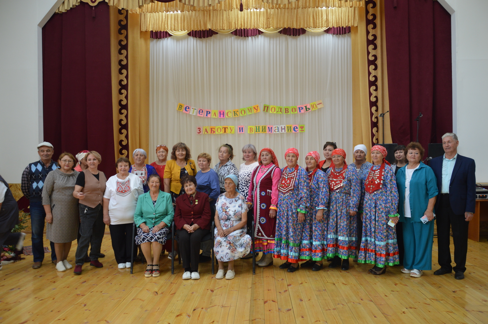 Өлгөлө ветеран ихатаһы