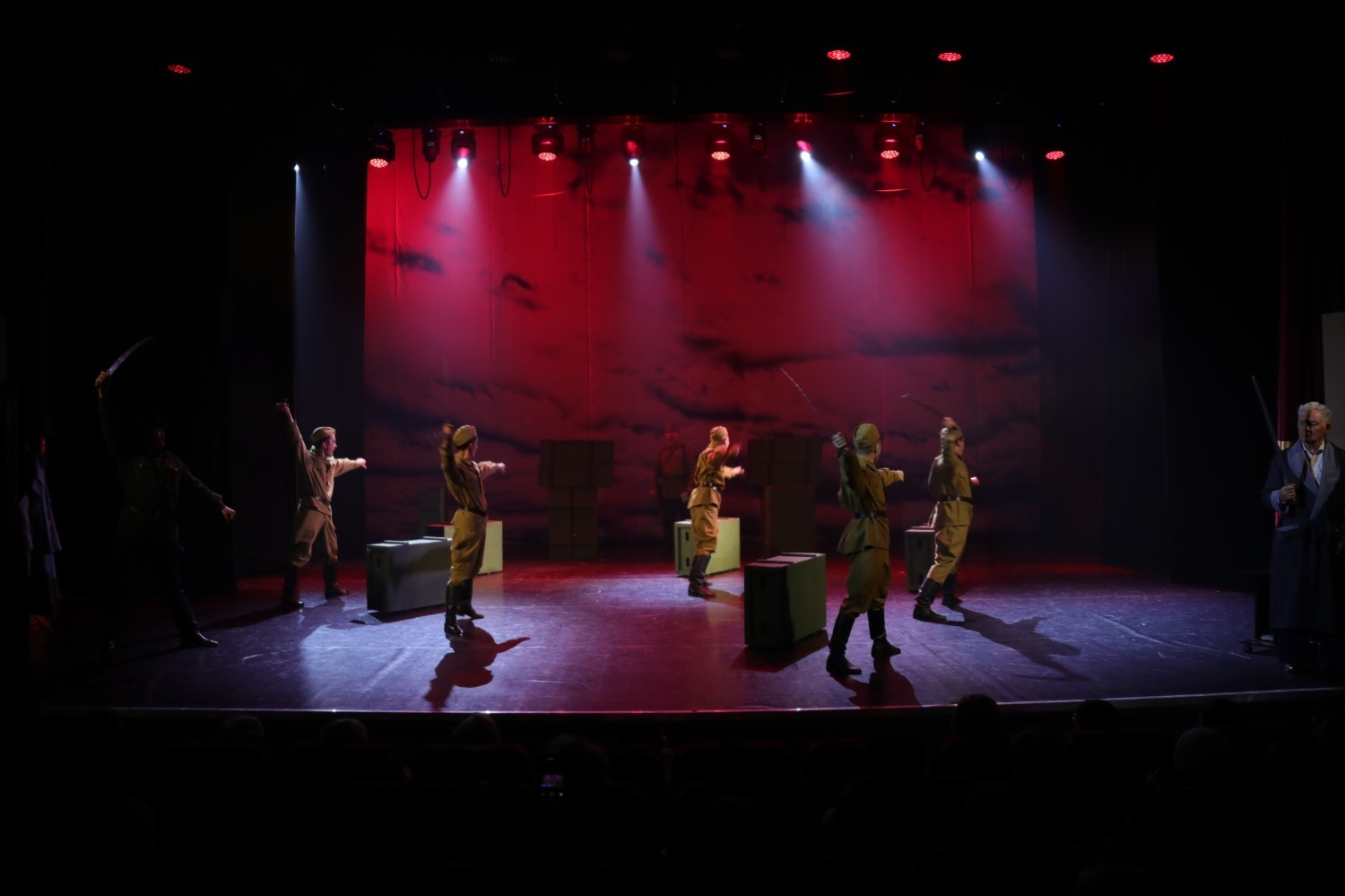 Сибайҙа «Ҡанатлы генерал» спектакленең премьераһы булды