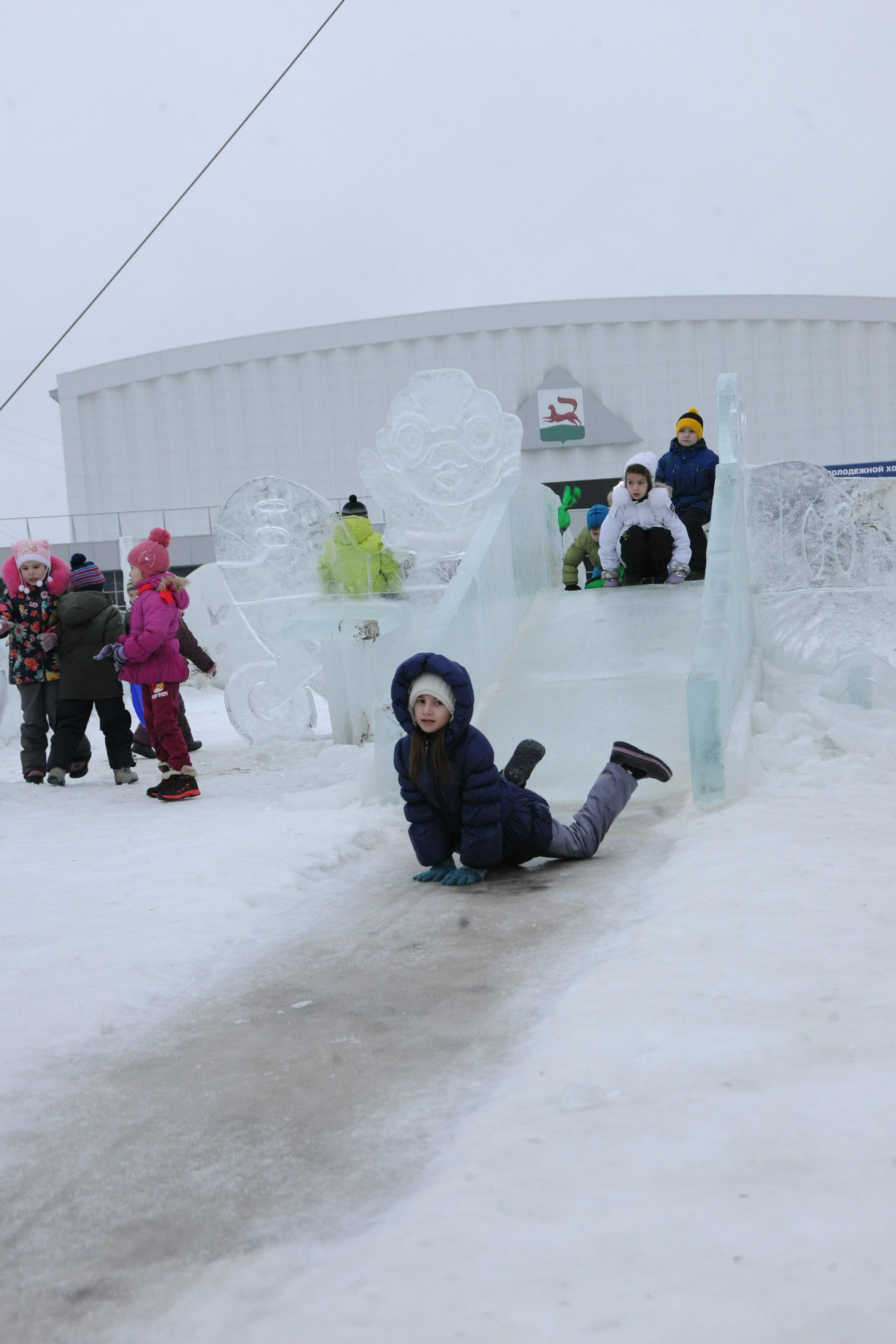 Балаларҙы хәүеф-хәтәрҙән һаҡлағыҙ