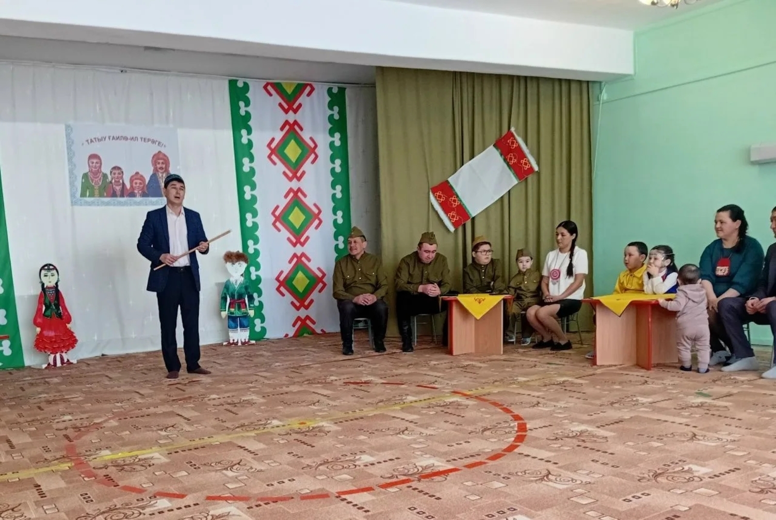 «Йырлы - моңло башҡорт ғаиләһе»