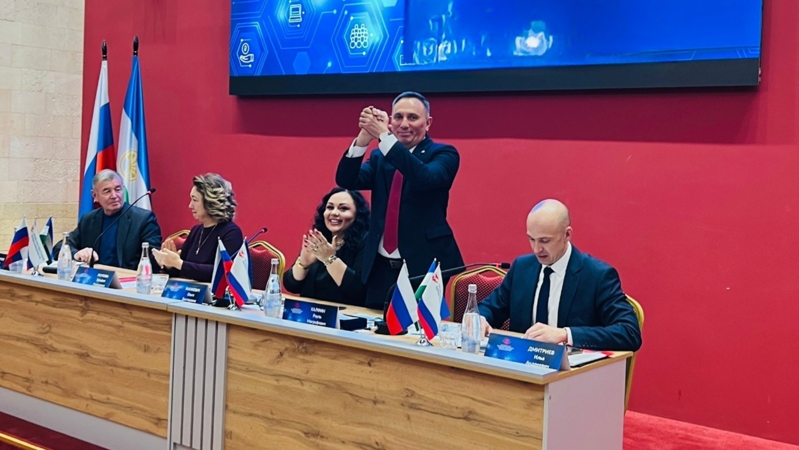 Башҡортостанда һаулыҡ һаҡлау хеҙмәткәрҙәре профсоюзы рәйесе ҡабаттан һайланды