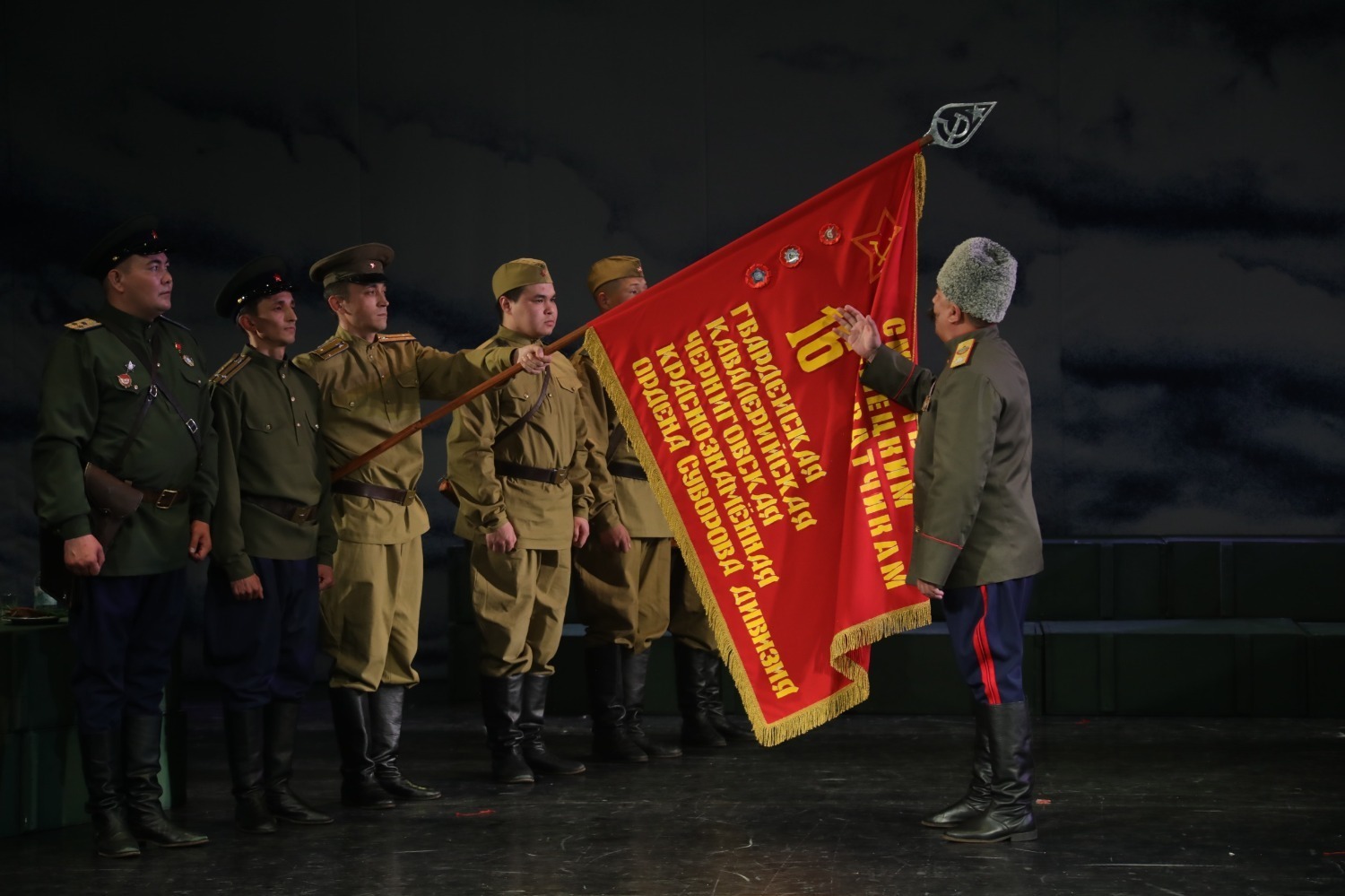 Сибайҙа «Ҡанатлы генерал» спектакленең премьераһы булды