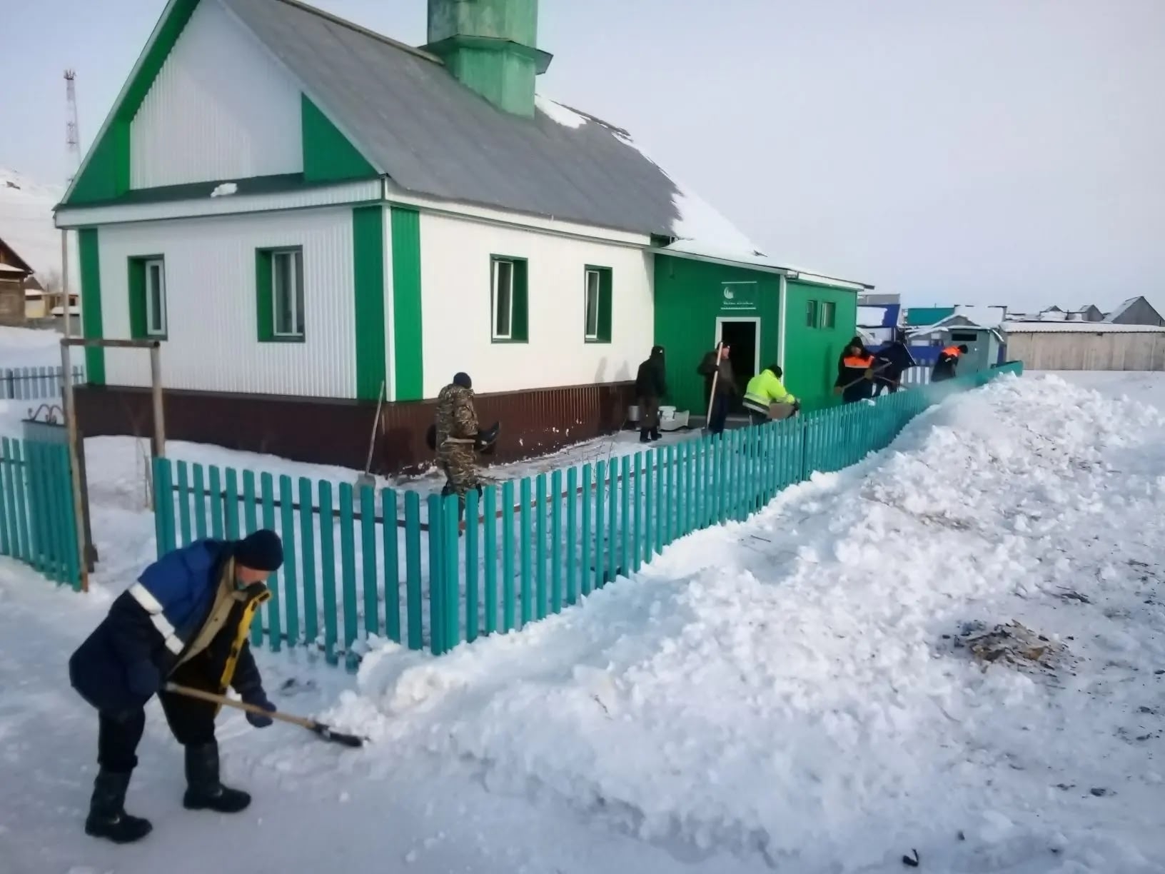 Изге эштәр ҡылып