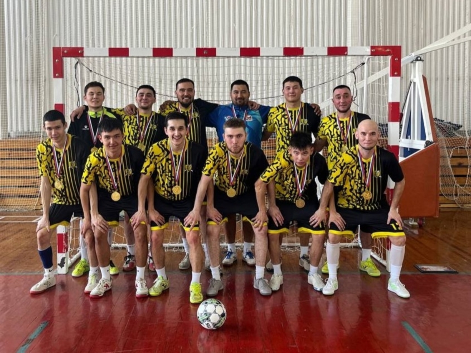 Хәйбулла командаһы - беренсе!