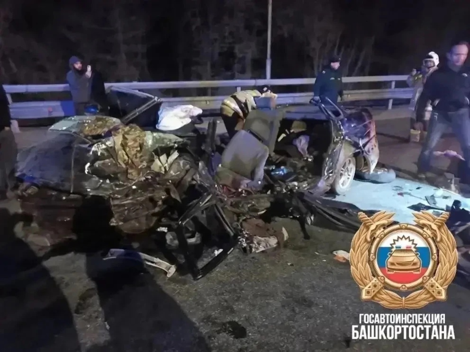 Автомобилдән ҡалай ғына тороп ҡалған, ә үҙҙәре...