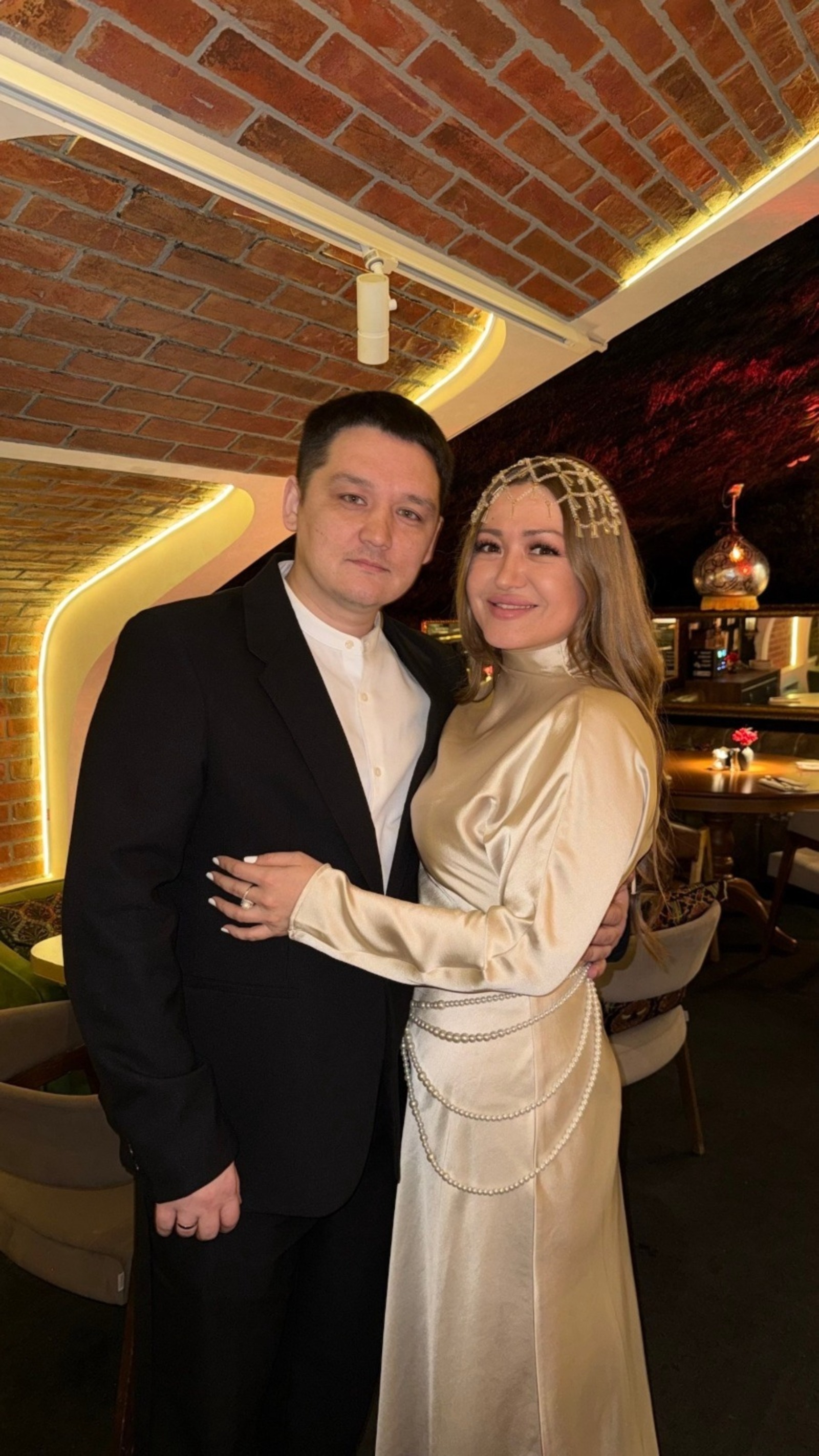 Өфөнән популяр йырсы Зөлхизә Илбәкова кейәүгә сыҡты