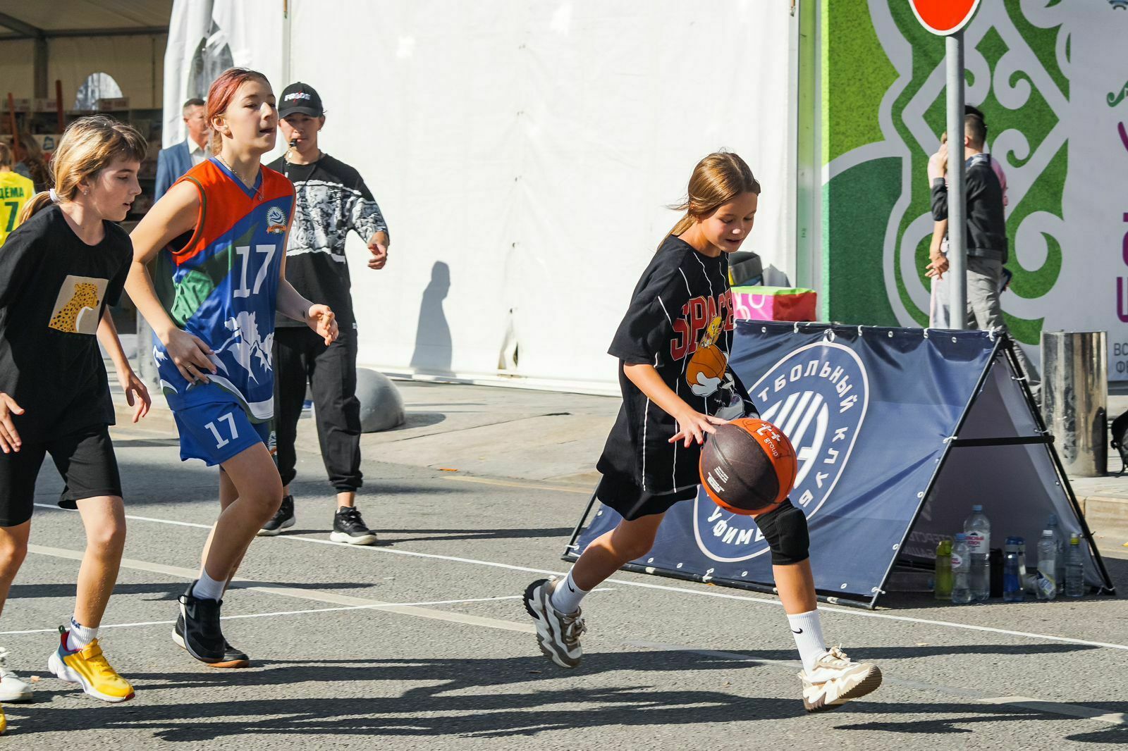 На Всероссийском фестивале «Айда играть» появилась баскетбольная площадка