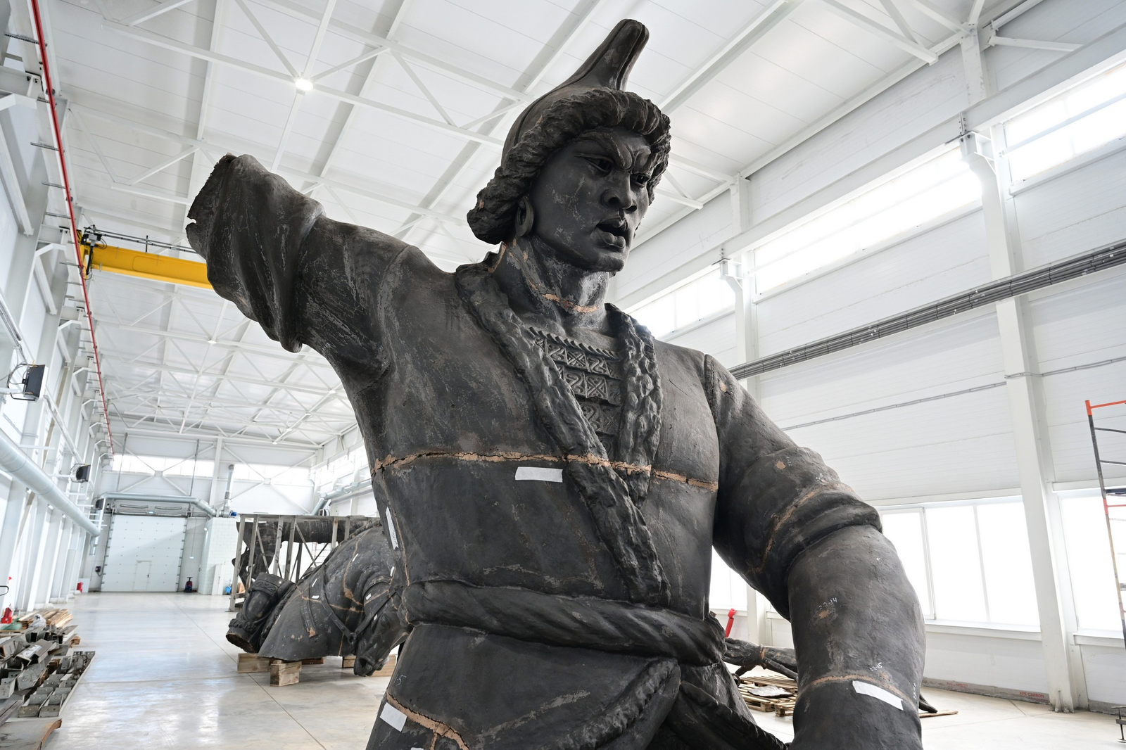 Радий Хәбиров Салауат Юлаев һәйкәле тураһында БСТ телеканалына интервью бирҙе