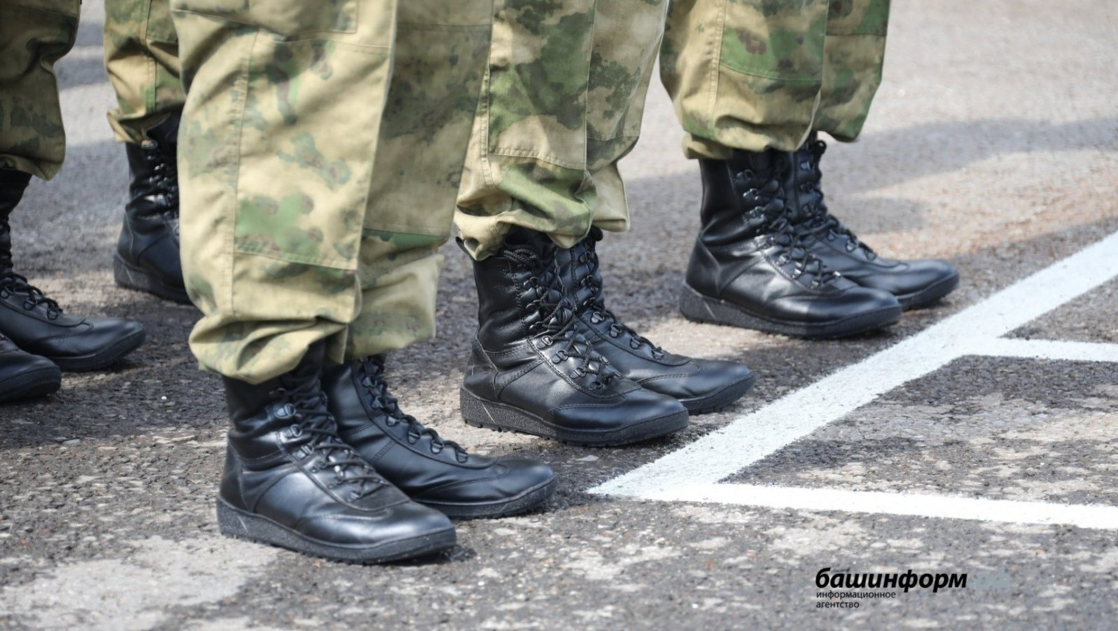 Рәсәйҙә йыл әйләнәһенә хәрби хеҙмәткә саҡырыу башлана