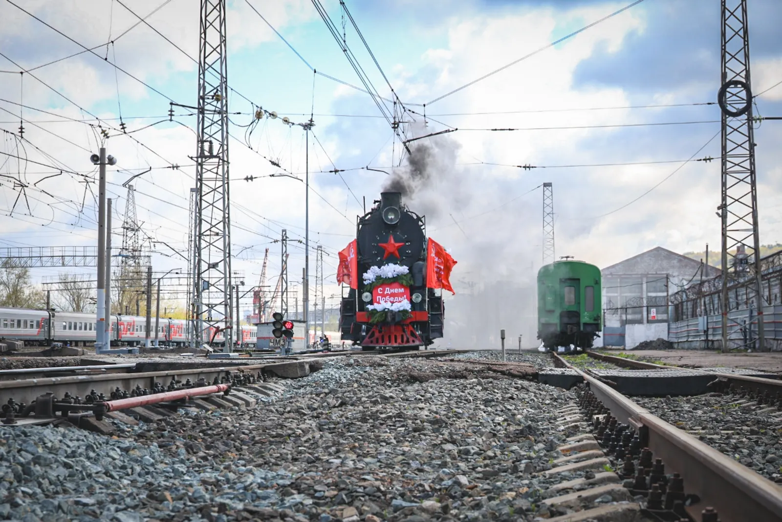 Өфөгә "Еңеү поезы" килде