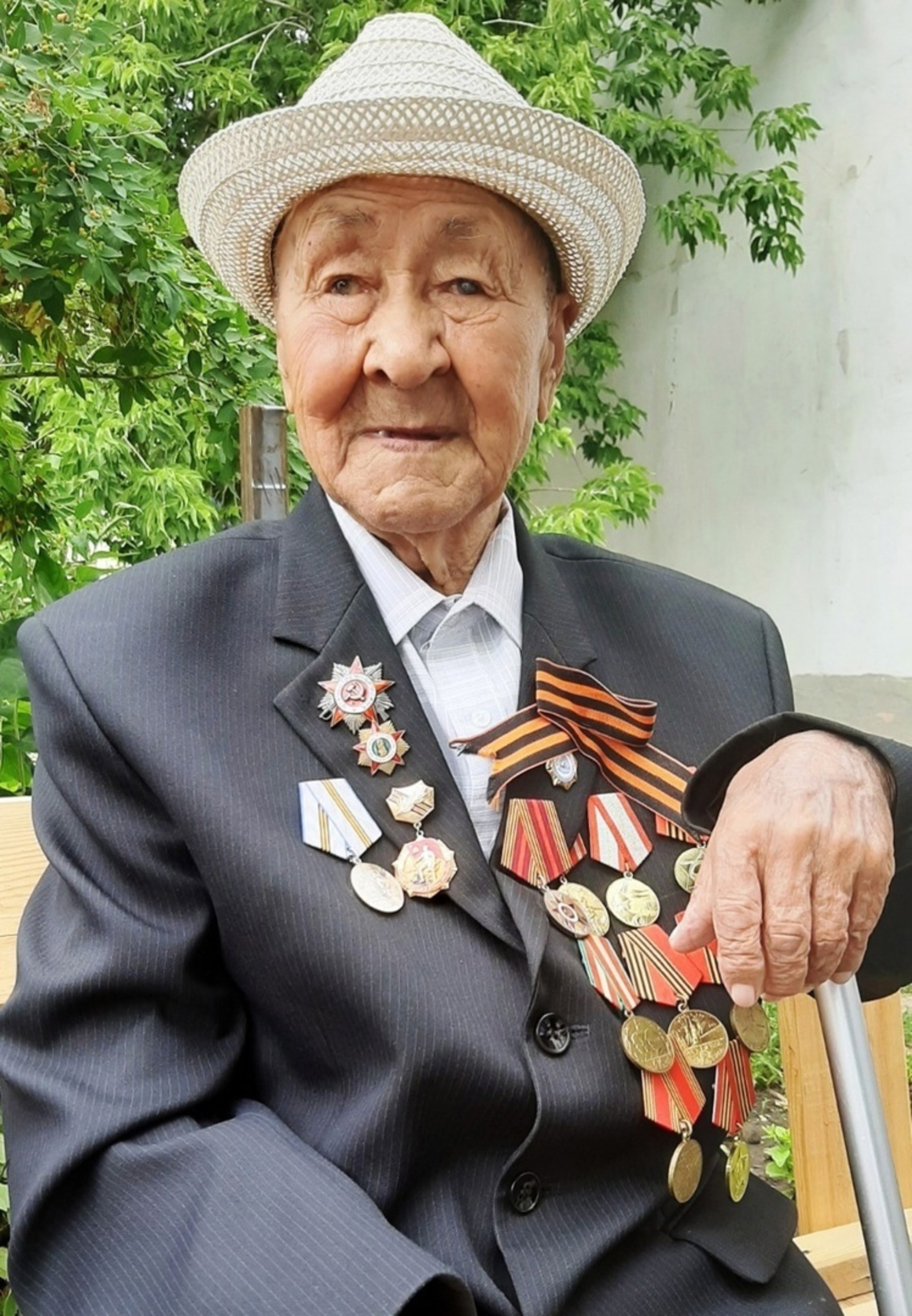 Еңеү өсөн рәхмәт, ветеран!