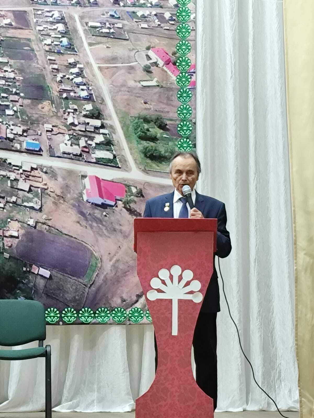 Әбүбәкерҙә һуғыш осоро балаларын һәм яугирҙарҙың әсәйҙәрен ҙурланылар