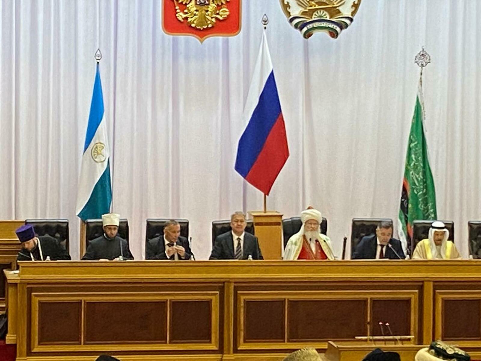 Донъя мосолмандары Өфөлә кәңәшләшә